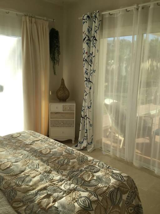 Alcazaba Blue Lagoon 3 Bedroom, Ground Floor Apartment Estepona Exterior photo