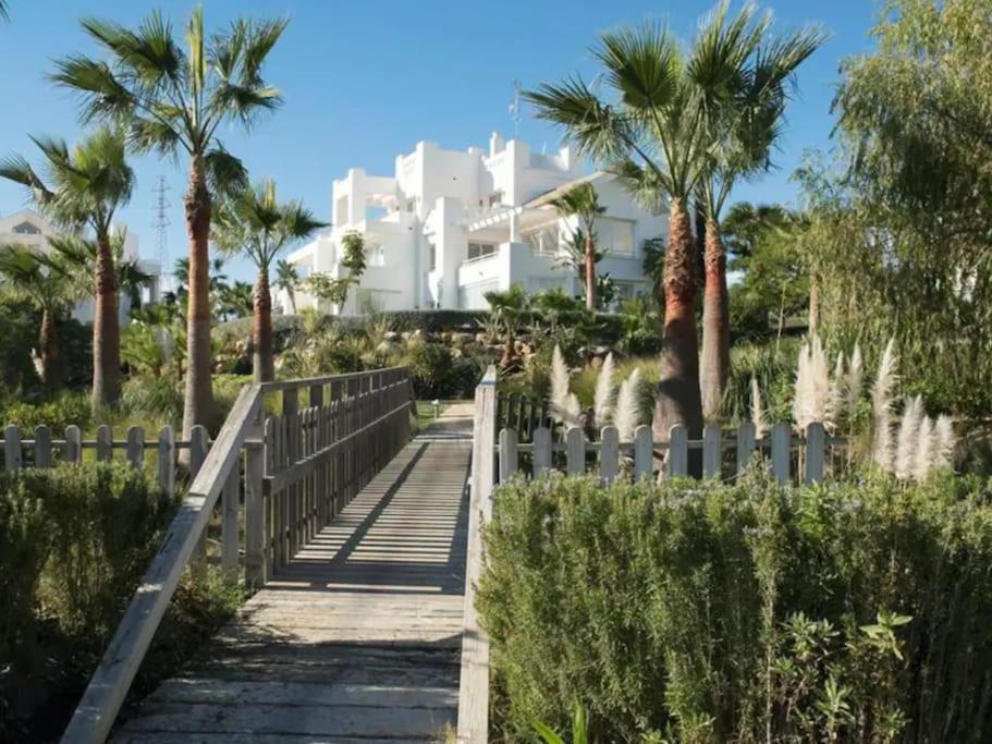 Alcazaba Blue Lagoon 3 Bedroom, Ground Floor Apartment Estepona Exterior photo
