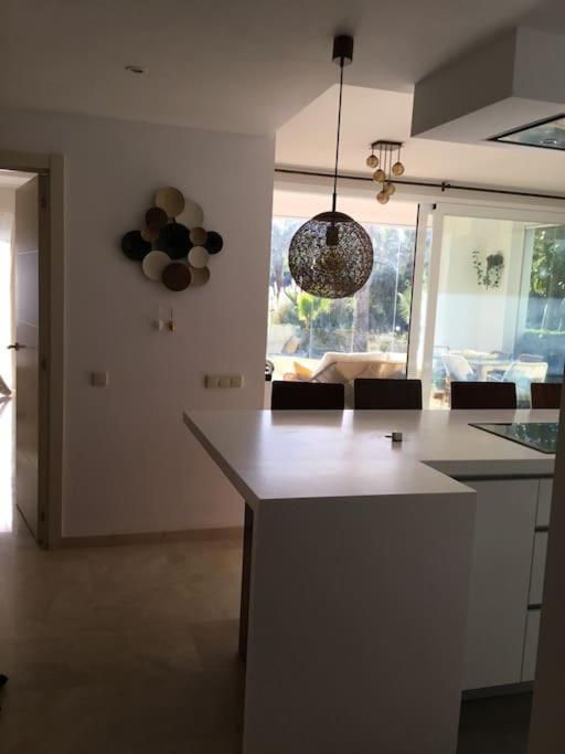 Alcazaba Blue Lagoon 3 Bedroom, Ground Floor Apartment Estepona Exterior photo