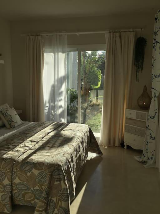 Alcazaba Blue Lagoon 3 Bedroom, Ground Floor Apartment Estepona Exterior photo