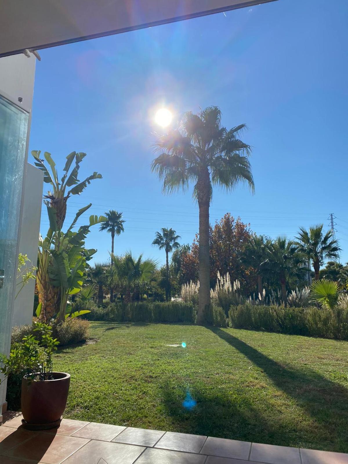 Alcazaba Blue Lagoon 3 Bedroom, Ground Floor Apartment Estepona Exterior photo